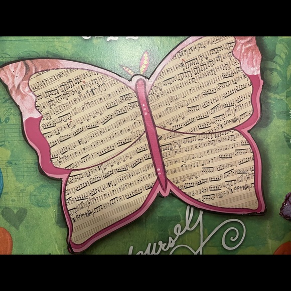 Gorgeous ‘Create Yourself’ Butterfly painting with musical notes( Hobby Lobby) - Picture 4 of 4